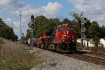 CN 2856 & KCS 5004 roll east through West Tappan with A492